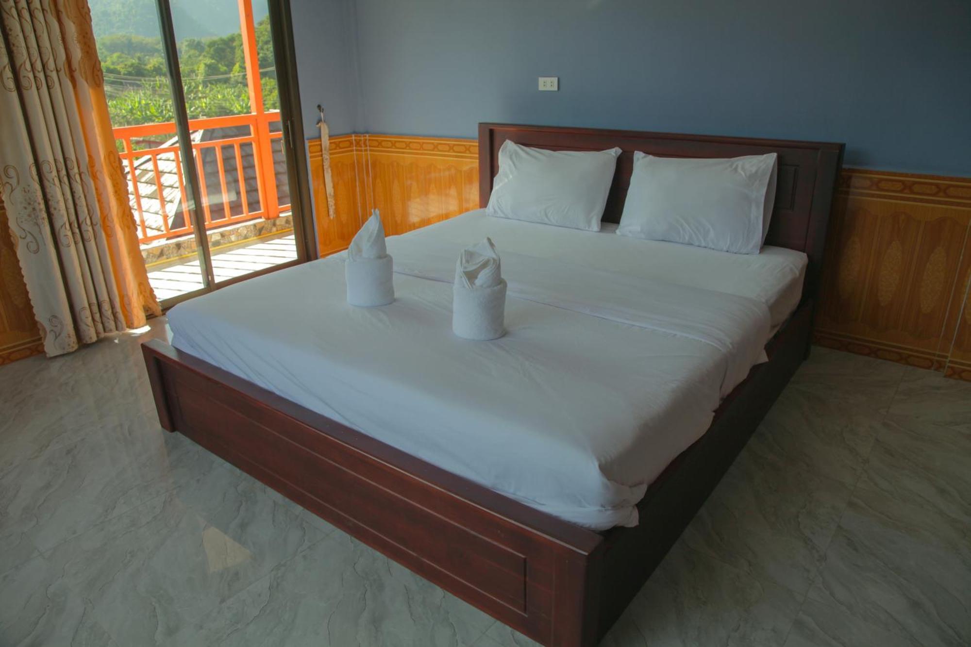 Dd Guesthouse Vang Vieng Exterior photo